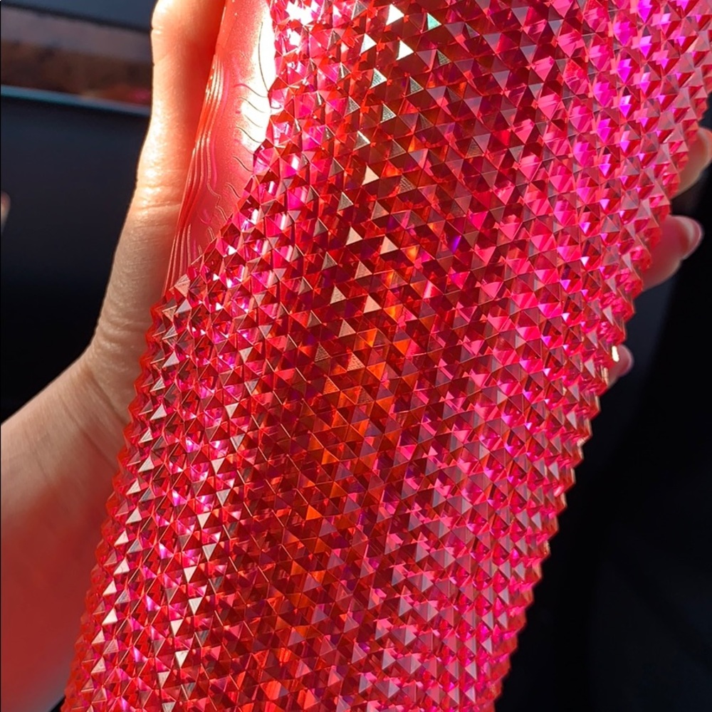 Gorgeous neon pink Starbucks studded cup - Picture 3 of 3